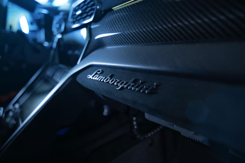 Lamborghini Italian Police Urus Performante Info