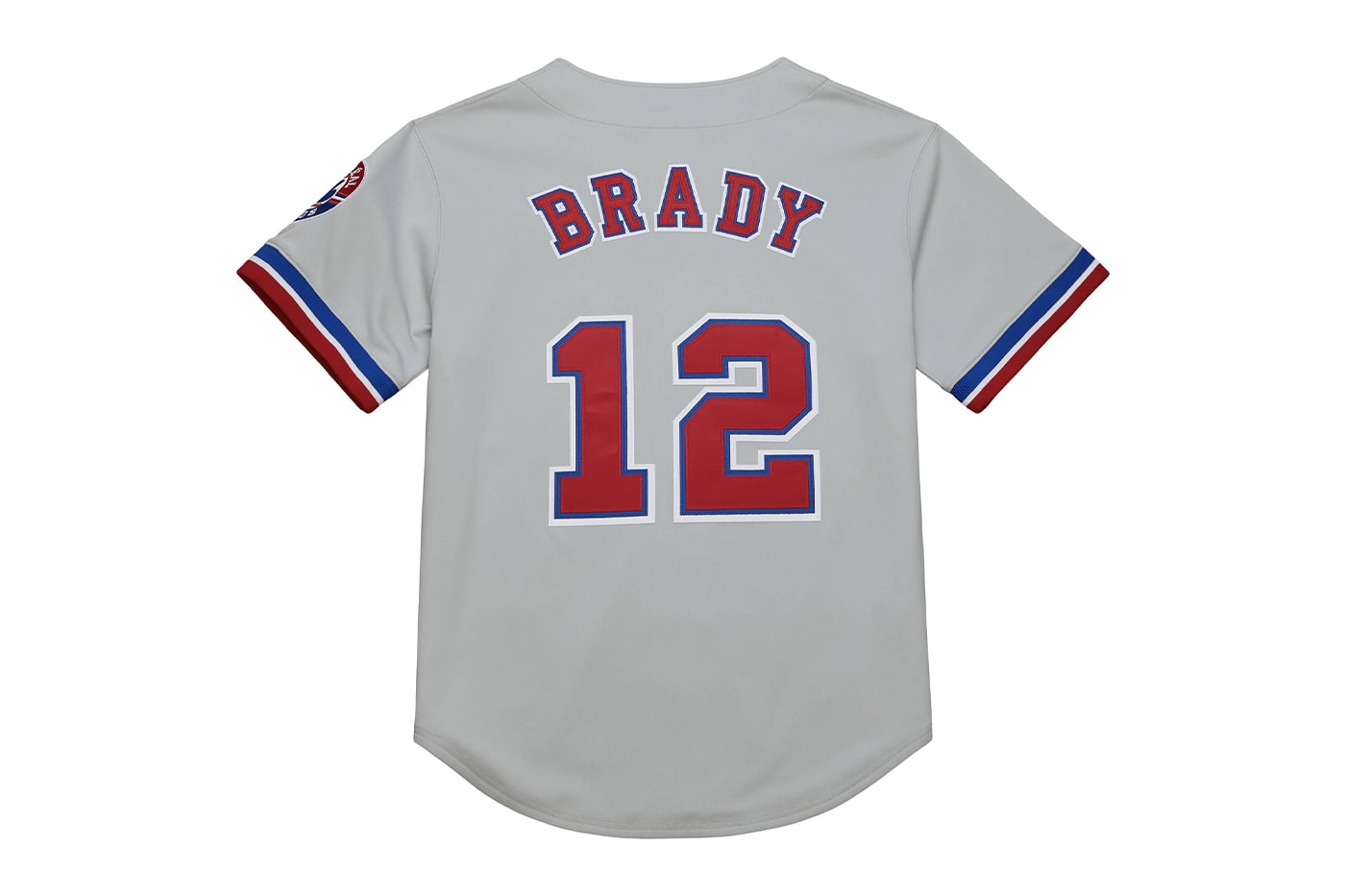 Mitchell & Ness Debut Retro Tom Brady Montréal Expos Jersey release info nfl mlb what could have been quarterback tampa bay buccaneers new england patriots
