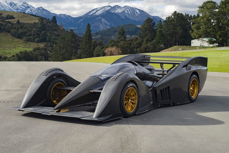 Rodin Cars' FZERO Prototype Makes Its Track Debut