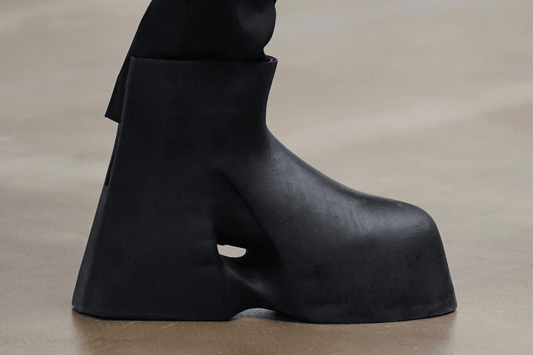SCRY™ Joins HELIOT EMIL for 3D-Printed "Digital Embryo" Footwear Collection