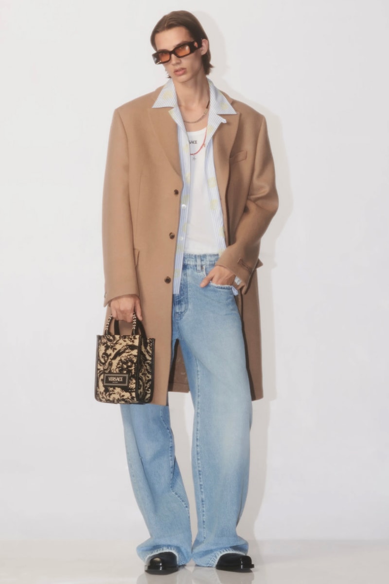 Versace Pre-Fall 2024 Menswear Collection