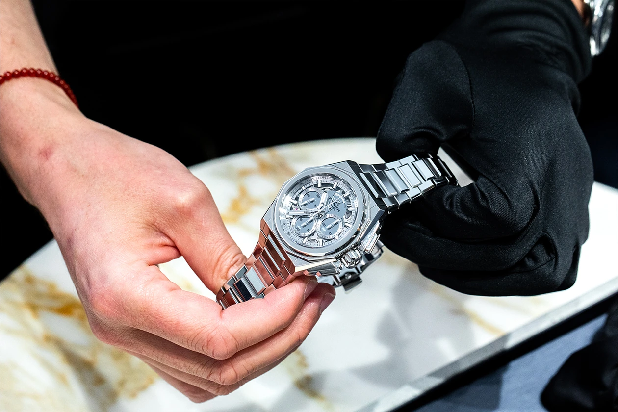 Zenith Defy Extreme Mirror Release Info