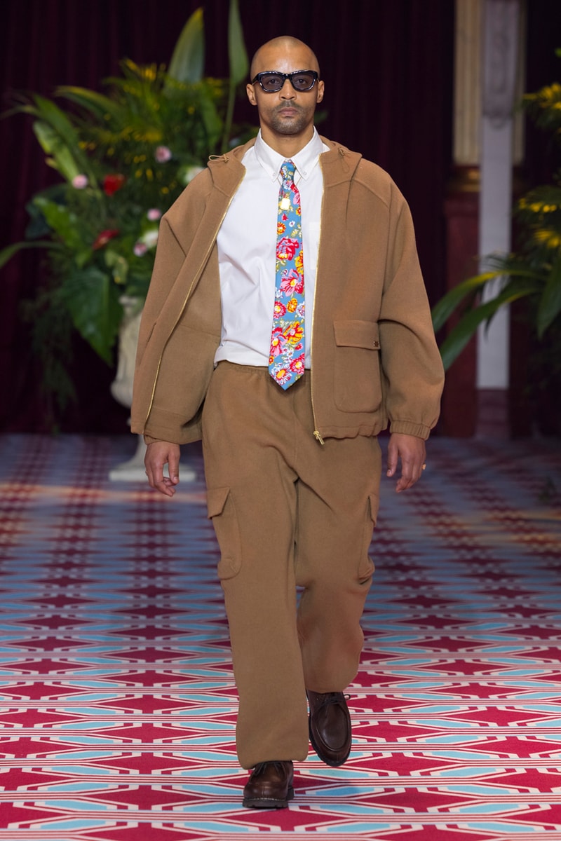 Drôle de Monsieur FW24 Showcases the Colorful Styles of City Life Fashion