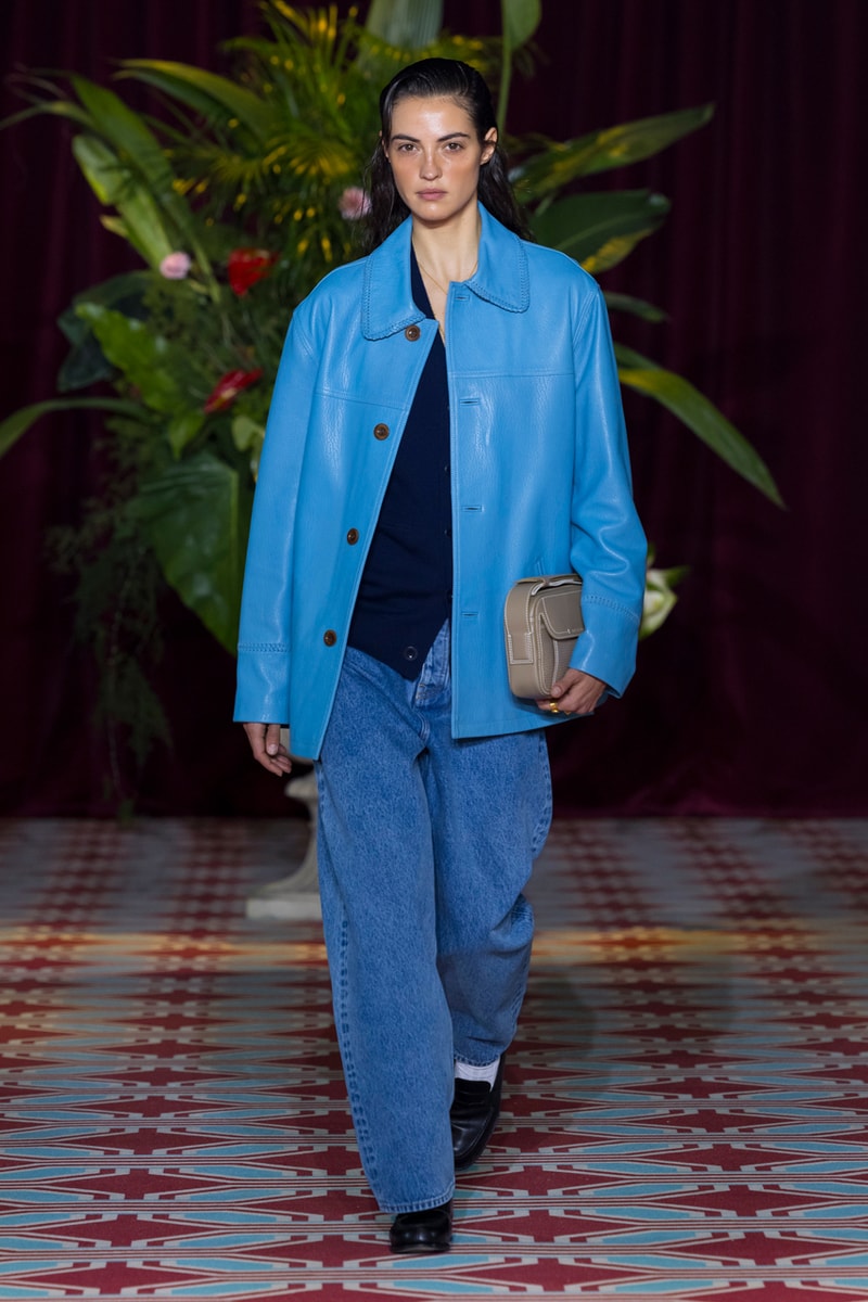 Drôle de Monsieur FW24 Showcases the Colorful Styles of City Life Fashion