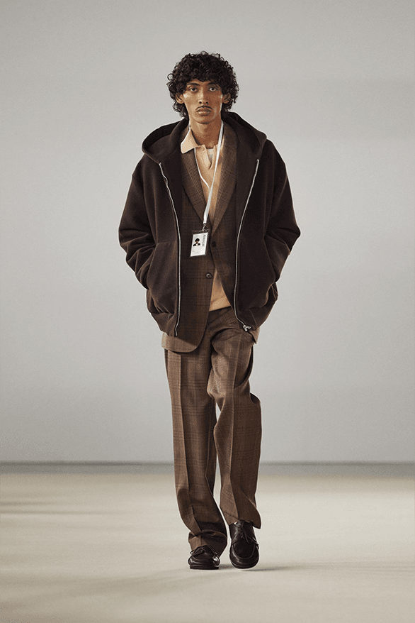 Auralee Fall Winter 2024 Paris Fashion Week menswear runway show