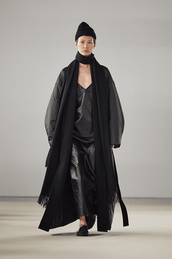 Auralee Fall Winter 2024 Paris Fashion Week menswear runway show