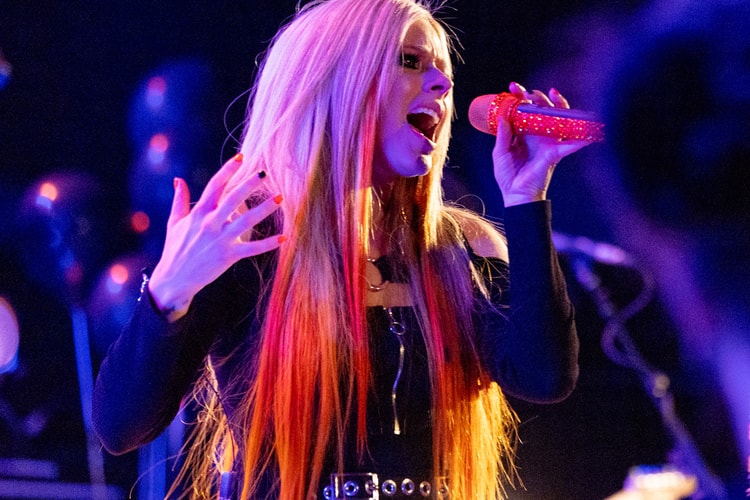 Avril Lavigne Is Heading on a 'Greatest Hits' Tour This Summer