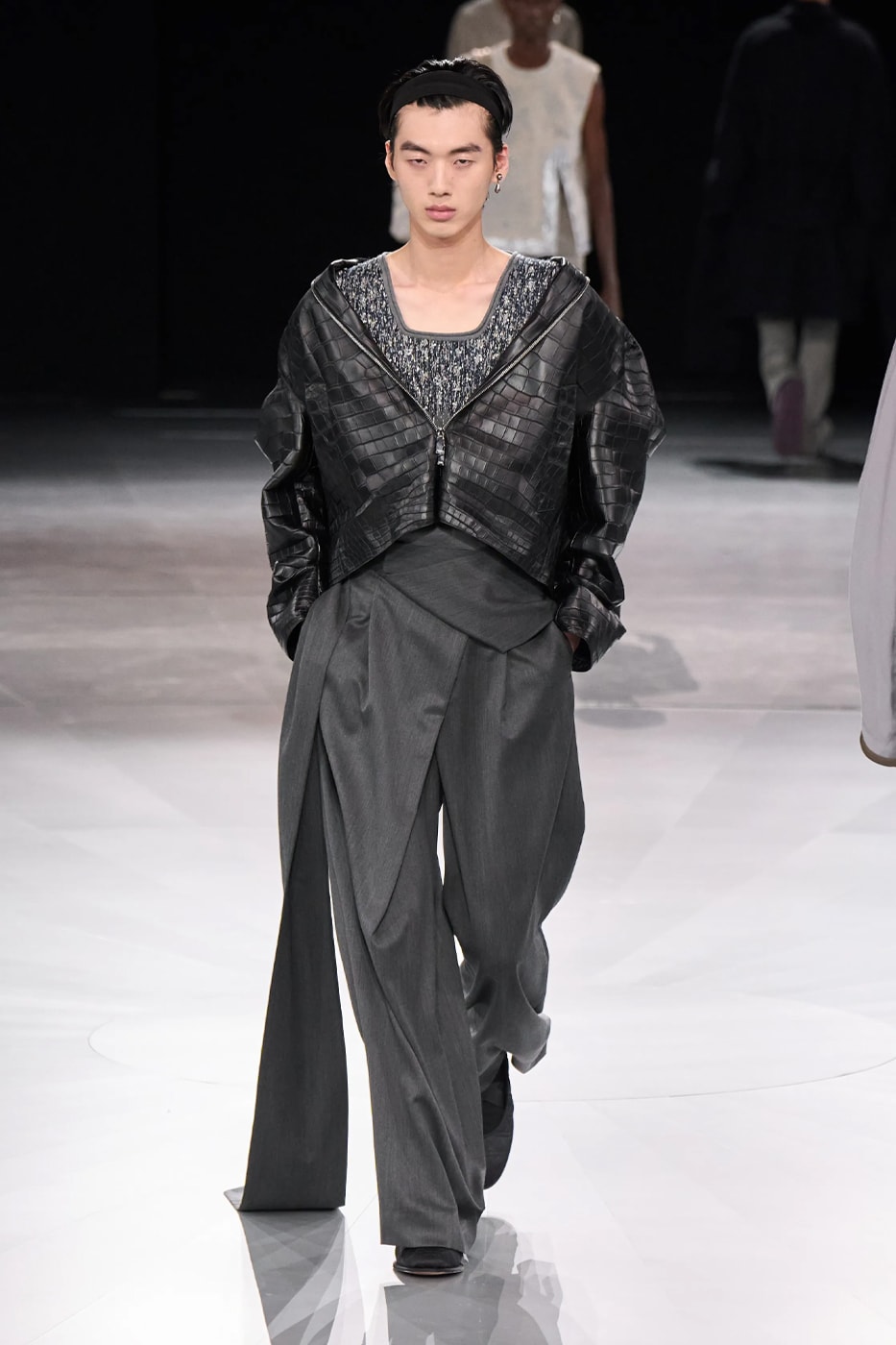 Dior Fall Winter 2024 Paris Fashion Week menswear Kim Jones runway show menswear couture ballet