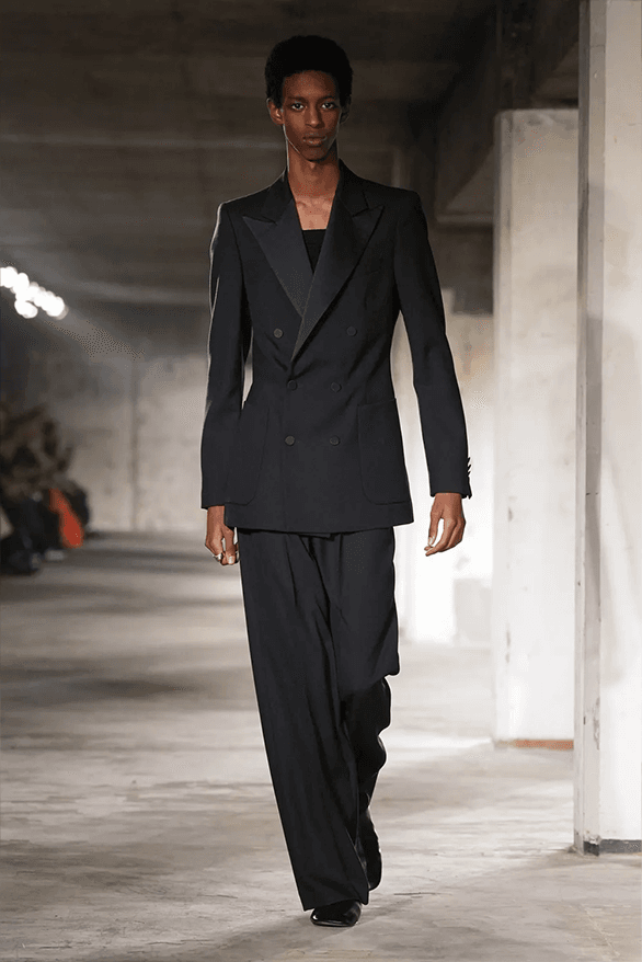Dries Van Noten Fall Winter 2024 Paris Fashion Week menswear  runway show