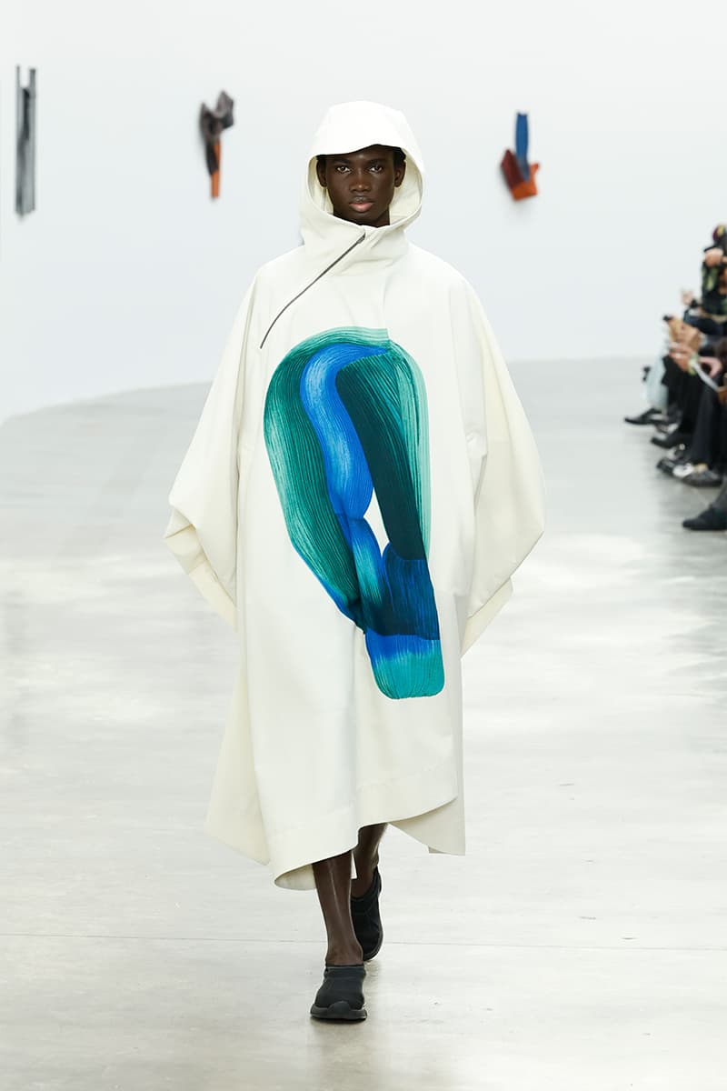 Issey Miyake Fall Winter 2024 Paris Fashion Week menswear Satoshi Kondo runway show Issey Miyake Continues To Find the Beauty in Movement for FW24 homme plisse