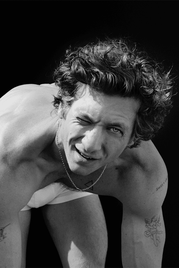 Jeremy Allen White Calvin Klein Spring 2024 Campaign the bear iron claw actor