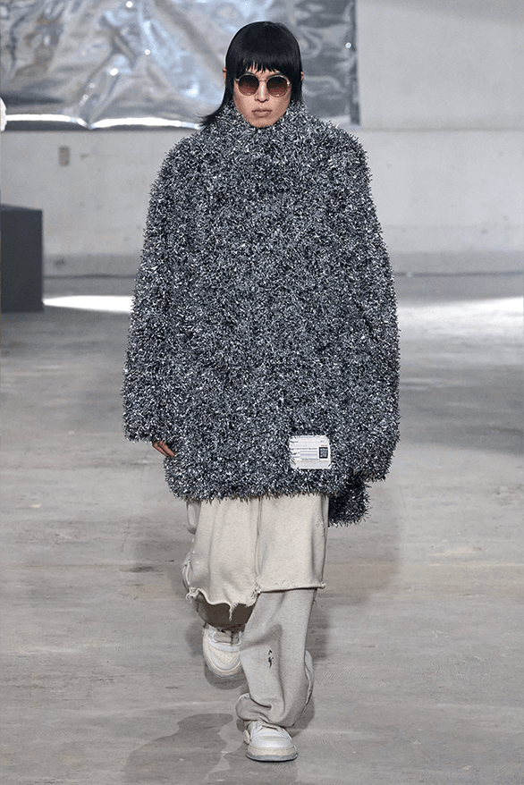 Maison Mihara Yashuhiro Fall Winter 2024 Paris Fashion Week menswear runway show
