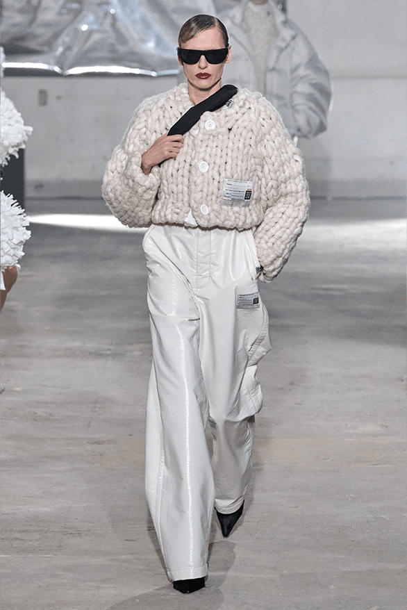 Maison Mihara Yashuhiro Fall Winter 2024 Paris Fashion Week menswear runway show