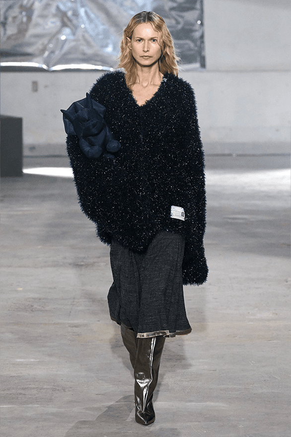 Maison Mihara Yashuhiro Fall Winter 2024 Paris Fashion Week menswear runway show