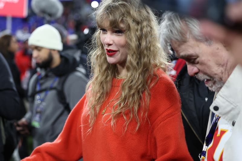 NFL Gives License Designer Kristin Juszczyk taylor swift custom travis kelce puffer jacket