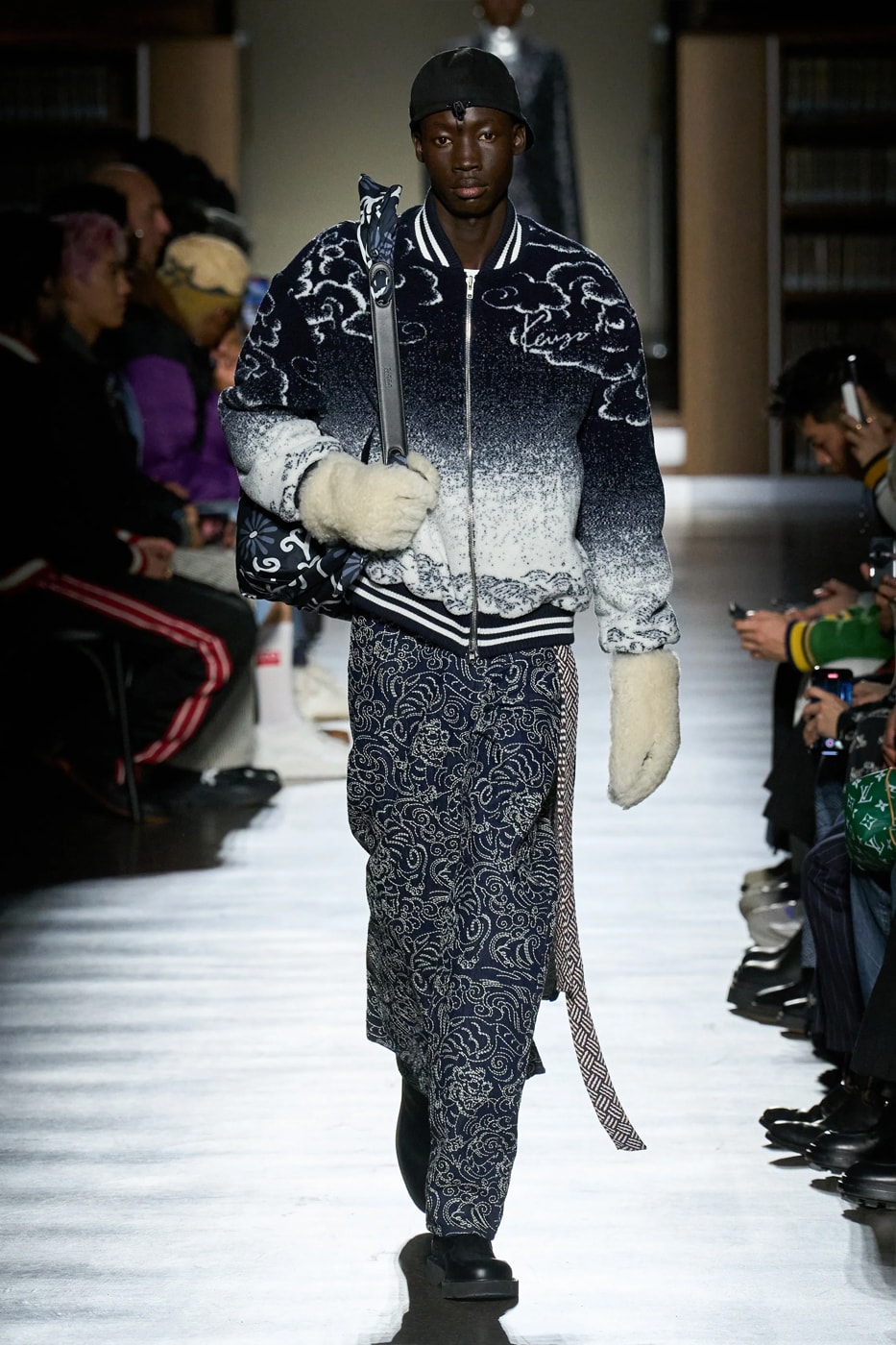 Kenzo Fall Winter 2024 Paris Fashion Week menswear Nigo runway show bibliotheque national library japanese designer adaptation tatatmi mat print 