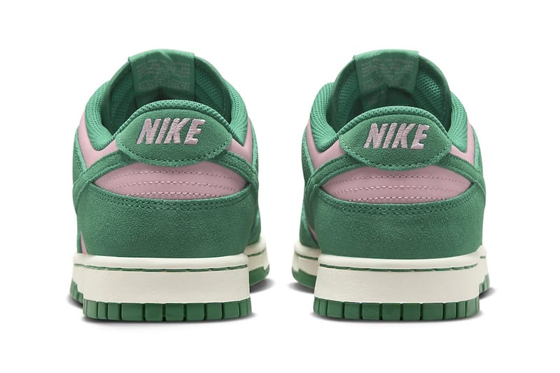 green dunks pink laces