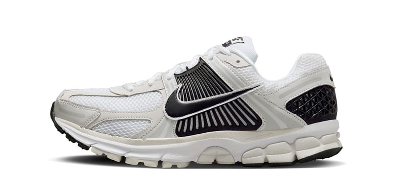 nike vomero 5 black and white