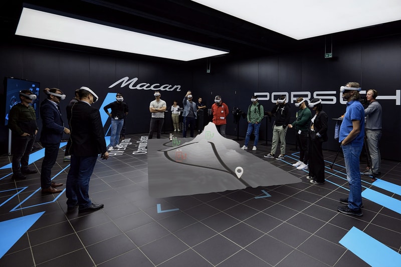 Porsche Mixed Reality Product Presentations Info