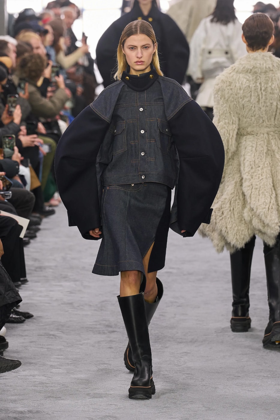 sacai Fall Winter 2024 Paris Fashion Week menswear Chitose Abe runway show sacai FW24 Explores Chitose Abe's Love of Uniform gonzales