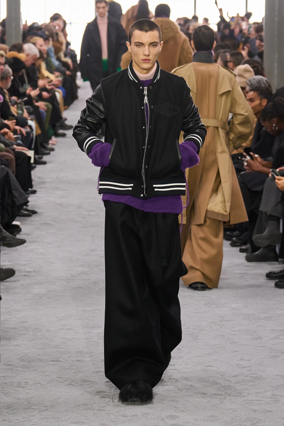 sacai Fall Winter 2024 Paris Fashion Week menswear Chitose Abe runway show sacai FW24 Explores Chitose Abe's Love of Uniform gonzales