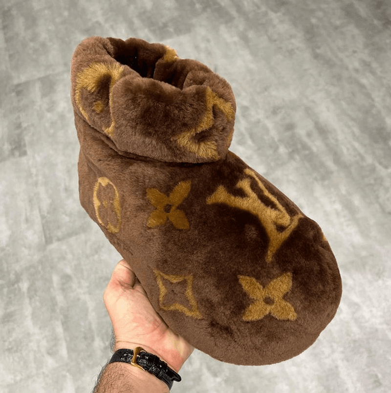 24 Sneaker Releases to Look Forward to in 2024 date store list pictures preview MM6 Maison Margiela x Salomon XT-4 Mule smile Balenciaga Sock Sneaker Futura x Nike SB Dunk Low JJJJound x adidas Samba Issey Miyake x New Balance MT10 Nike Kobe 8 Protro “Venice Beach” Nike KD 4 “Nerf” Salehe Bembury x Crocs Pollex Juniper Travis Scott x Jordan Jumpman Jack  Air Jordan 4 “Industrial Blue” J Balvin x Air Jordan 3 “Rio” Travis Scott x Air Jordan 1 Low “Black Olive” Air Jordan 1 High OG  “Black Toe Reimagined”  Cecilie Bahnsen x ASICS GEL-QUANTUM HIDDEN.NY x ASICS GEL-NYC NIGO x Nike Air Force 3 Low Louis Vuitton Footprint Nike Air Foamposite One “Galaxy”  POST ARCHIVE FACTION (PAF) x On Cloudmonster Supreme x Nike Clogposite  Nike Book 1 Bode x Nike Astro Grabber Nike Air 180 “Ultramarine” Action Bronson x New Balance 1906R