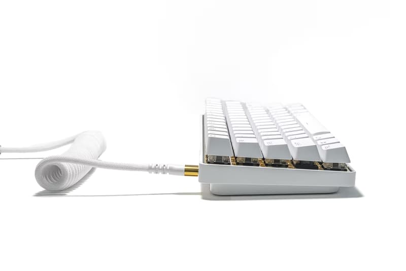 SteelSeries Drops Super Limited White and Gold Apex Pro Mini Keyboard 250 Limited Edition Alienware