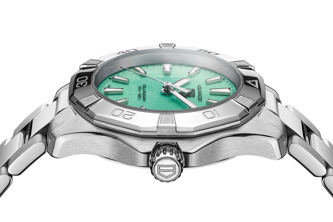 TAG Heuer LVMH Watch Week 2024 Aquaracer Professional 200 Solargraph 34mm