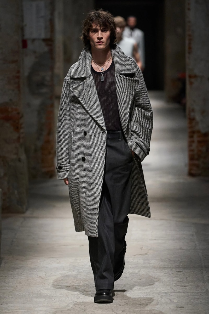 Todd Snyder Fall/Winter 2024 Collection Pitti Uomo 105 Runway Images