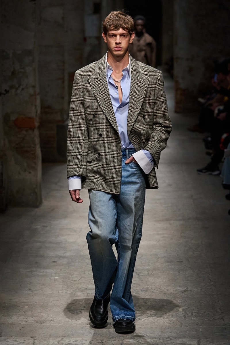 Todd Snyder Fall/Winter 2024 Collection Pitti Uomo 105 Runway Images