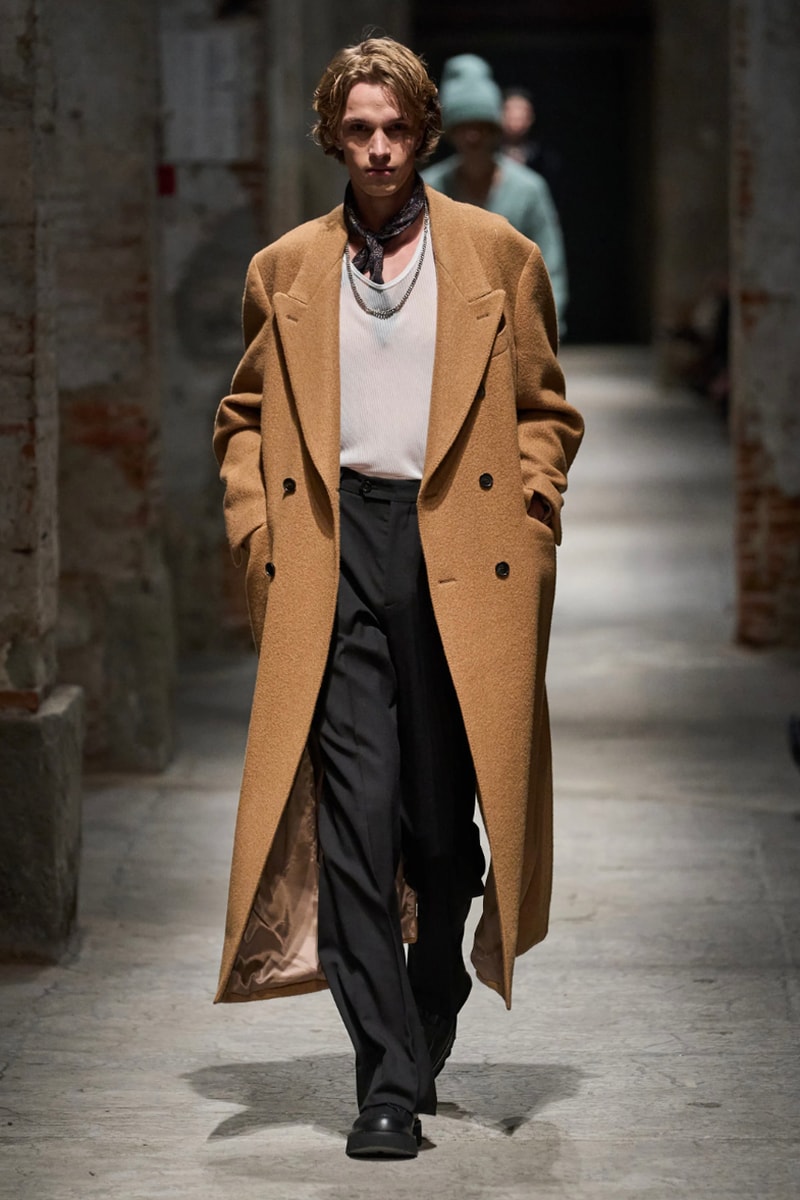 Todd Snyder Fall/Winter 2024 Collection Pitti Uomo 105 Runway Images