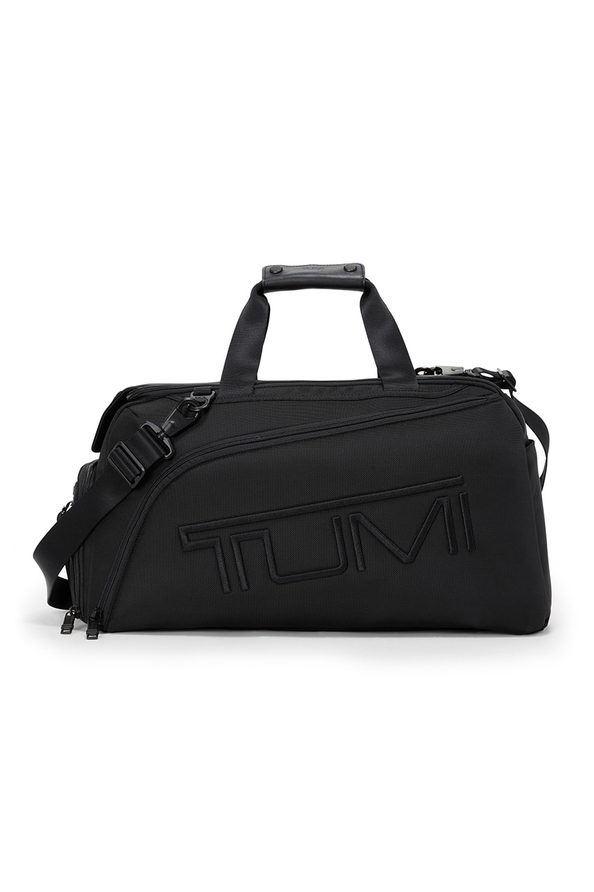 tumi golf collection stand cart bag travel case headcovers pouch tote duffle divot pga lpga tour partnership first look