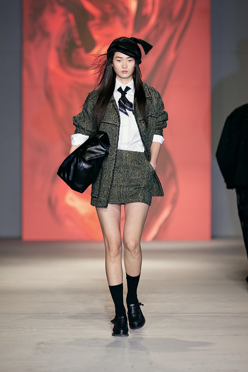 Wooyoungmi Fall Winter 2024 Paris Fashion Week menswear runway show Youngmi Woo hallyu korean k-wave korean pop culture bts blackpink kpop