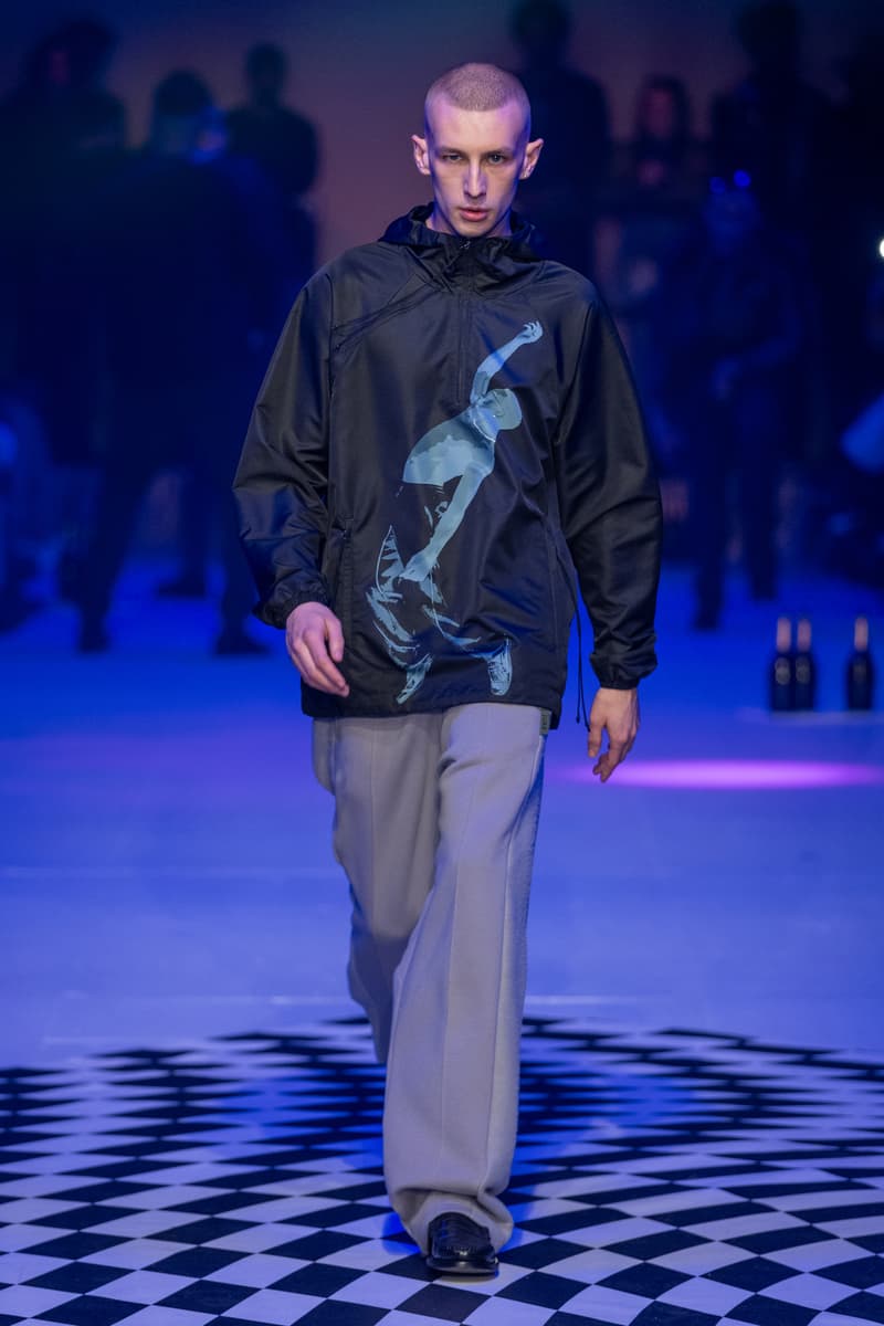 Saul Nash Fall Winter 2024 London Fashion Week menswear womenswear jourdan dunn runway show mc rave hip hop dance