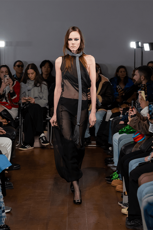 Aaron Esh Fall Winter 2024 London Fashion Week menswear womenswear lvmh prize British fashion council newgen runway show