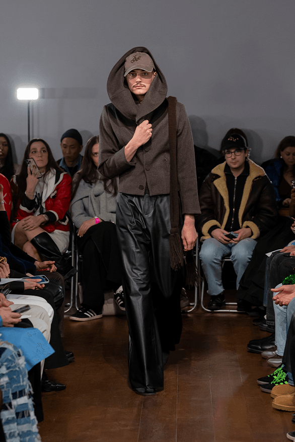 Aaron Esh Fall Winter 2024 London Fashion Week menswear womenswear lvmh prize British fashion council newgen runway show