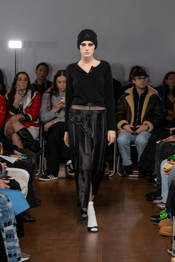 Aaron Esh Fall Winter 2024 London Fashion Week menswear womenswear lvmh prize British fashion council newgen runway show