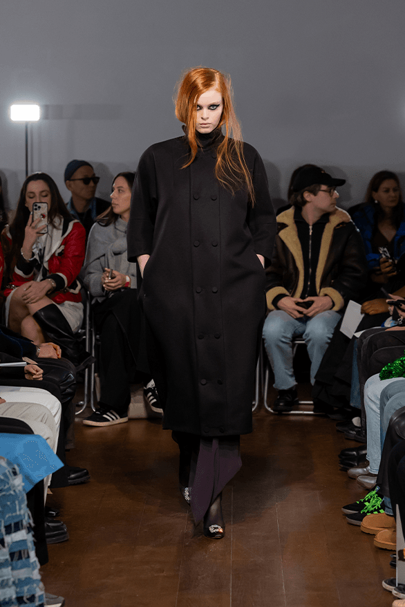 Aaron Esh Fall Winter 2024 London Fashion Week menswear womenswear lvmh prize British fashion council newgen runway show