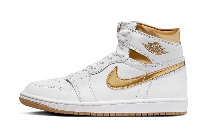 "Metallic Gold" Graces the Air Jordan 1 Retro High OG