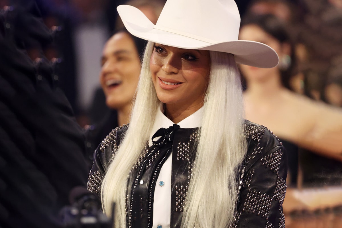 Beyoncé Announces Country-Themed 'Renaissance: Act II" Album on Super Bowl Sunday jay-z cowboy hat 