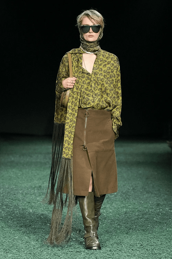 Burberry Fall Winter 2024 London Fashion Week runway show daniel lee menswear womenswear victoria park england