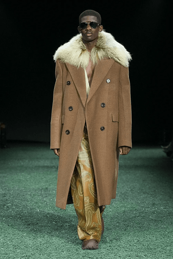 Burberry Fall Winter 2024 London Fashion Week runway show daniel lee menswear womenswear victoria park england