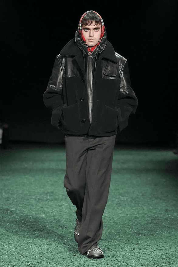 Burberry Fall Winter 2024 London Fashion Week runway show daniel lee menswear womenswear victoria park england