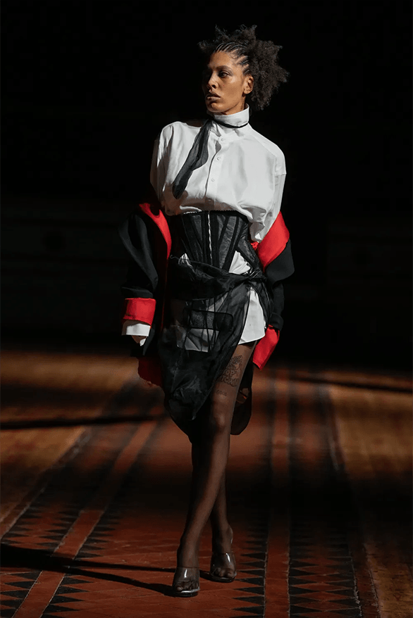 Dilara Findikoglu Fall Winter 2024 London Fashion Week womenswear runway show
