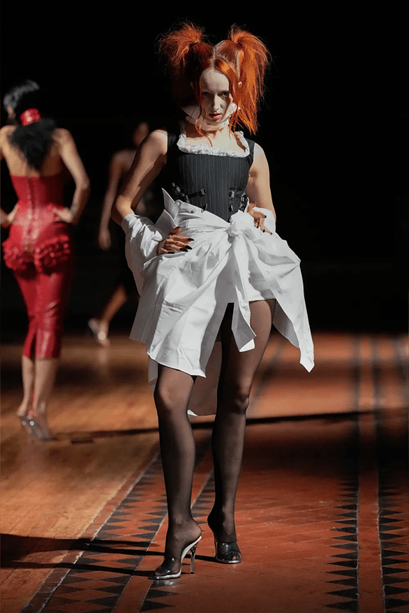 Dilara Findikoglu Fall Winter 2024 London Fashion Week womenswear runway show