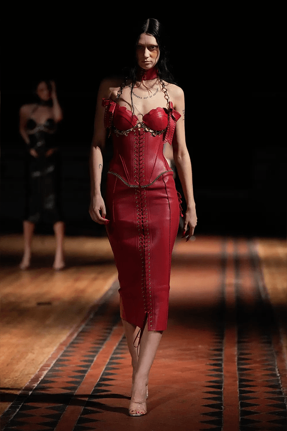 Dilara Findikoglu Fall Winter 2024 London Fashion Week womenswear runway show