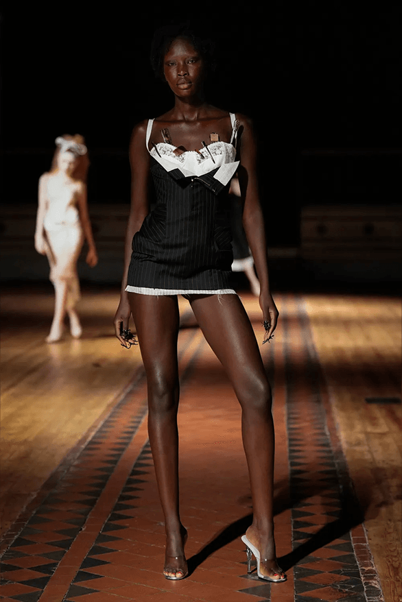 Dilara Findikoglu Fall Winter 2024 London Fashion Week womenswear runway show