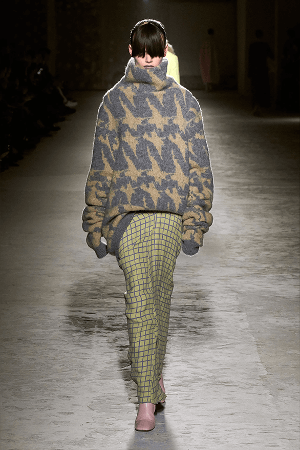 Dries Van Noten Fall Winter 2024 Collection womenswear runway show