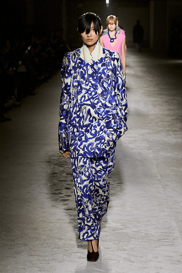 Dries Van Noten Fall Winter 2024 Collection womenswear runway show