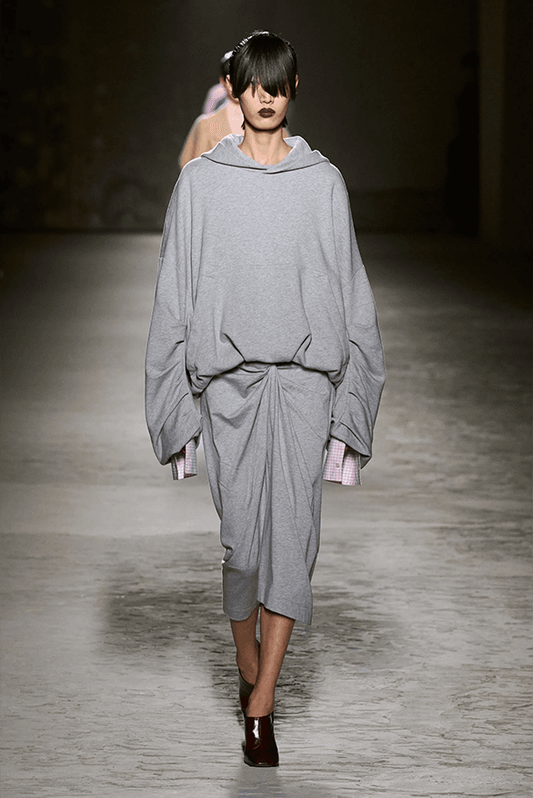 Dries Van Noten Fall Winter 2024 Collection womenswear runway show